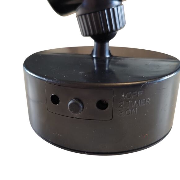 Halloween Ghost Projector Light Battery Operated Indoor Outdoor Timer Decor - Picture 8 of 12